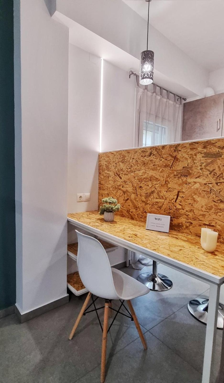 Central Luxury Studio Apartment Ioannina Exterior foto