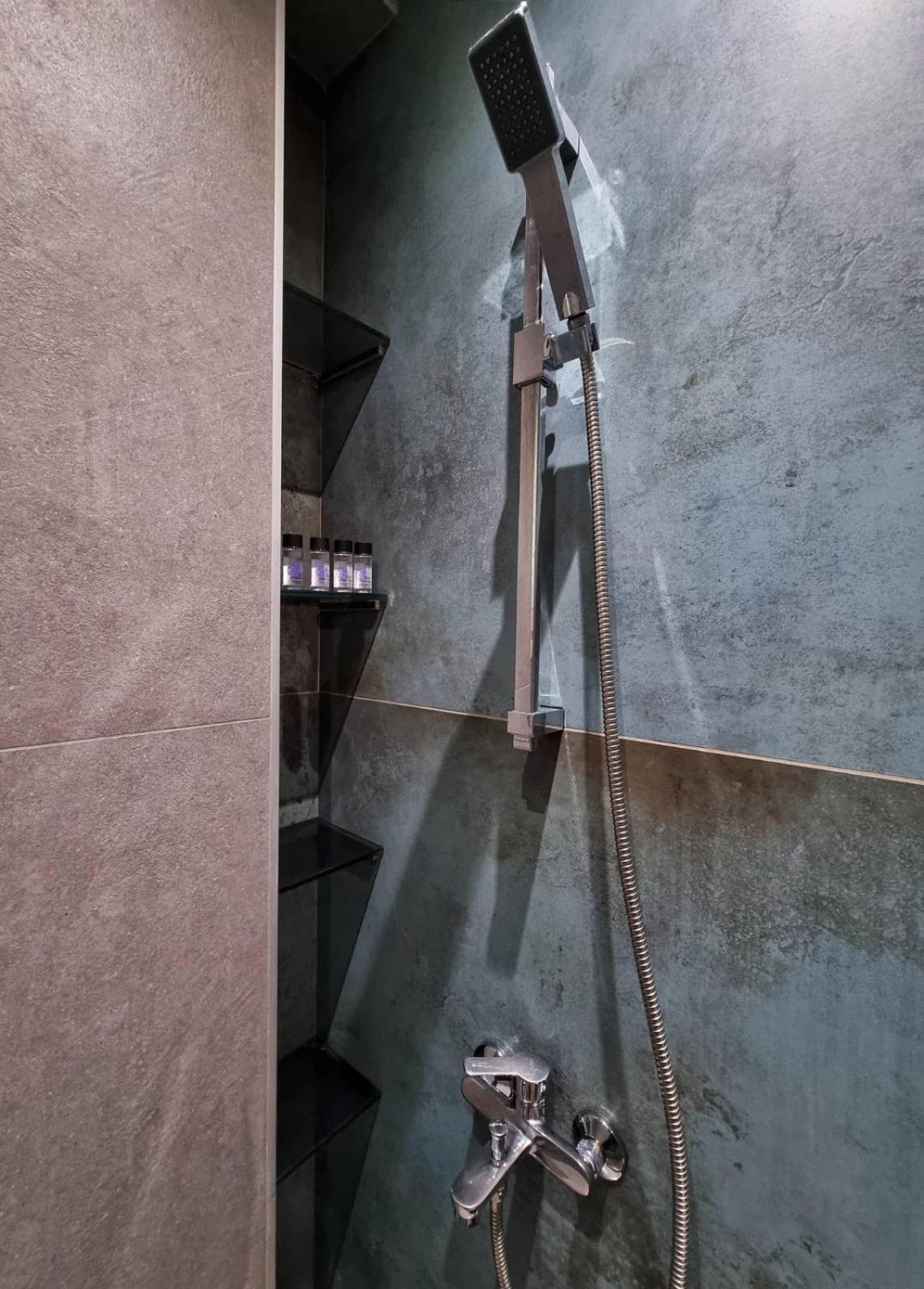 Central Luxury Studio Apartment Ioannina Exterior foto